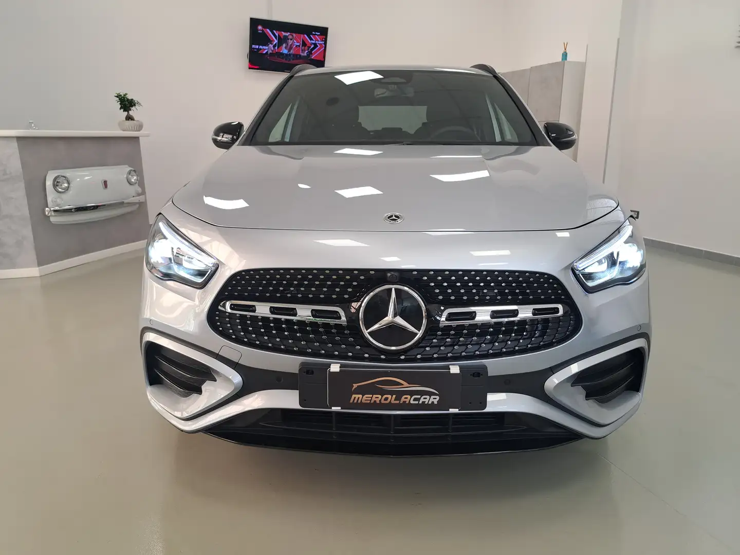 Mercedes-Benz GLA 180 d Automatic AMG Line Advanced Plus Argento - 2
