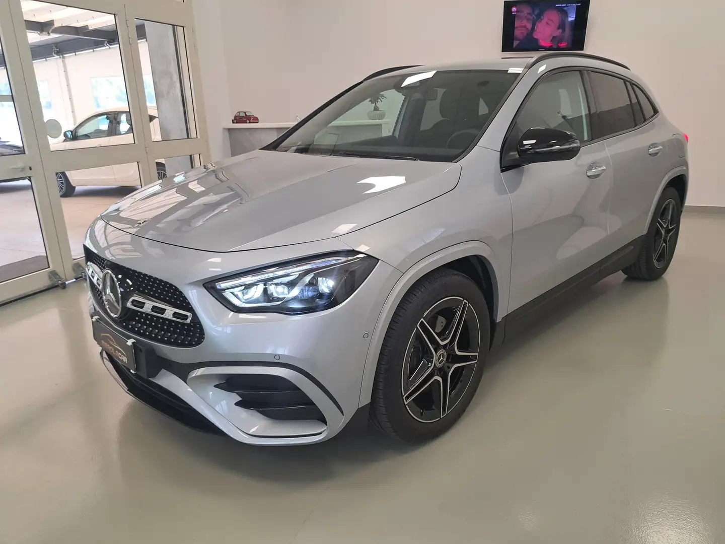 Mercedes-Benz GLA 180 d Automatic AMG Line Advanced Plus Argento - 1