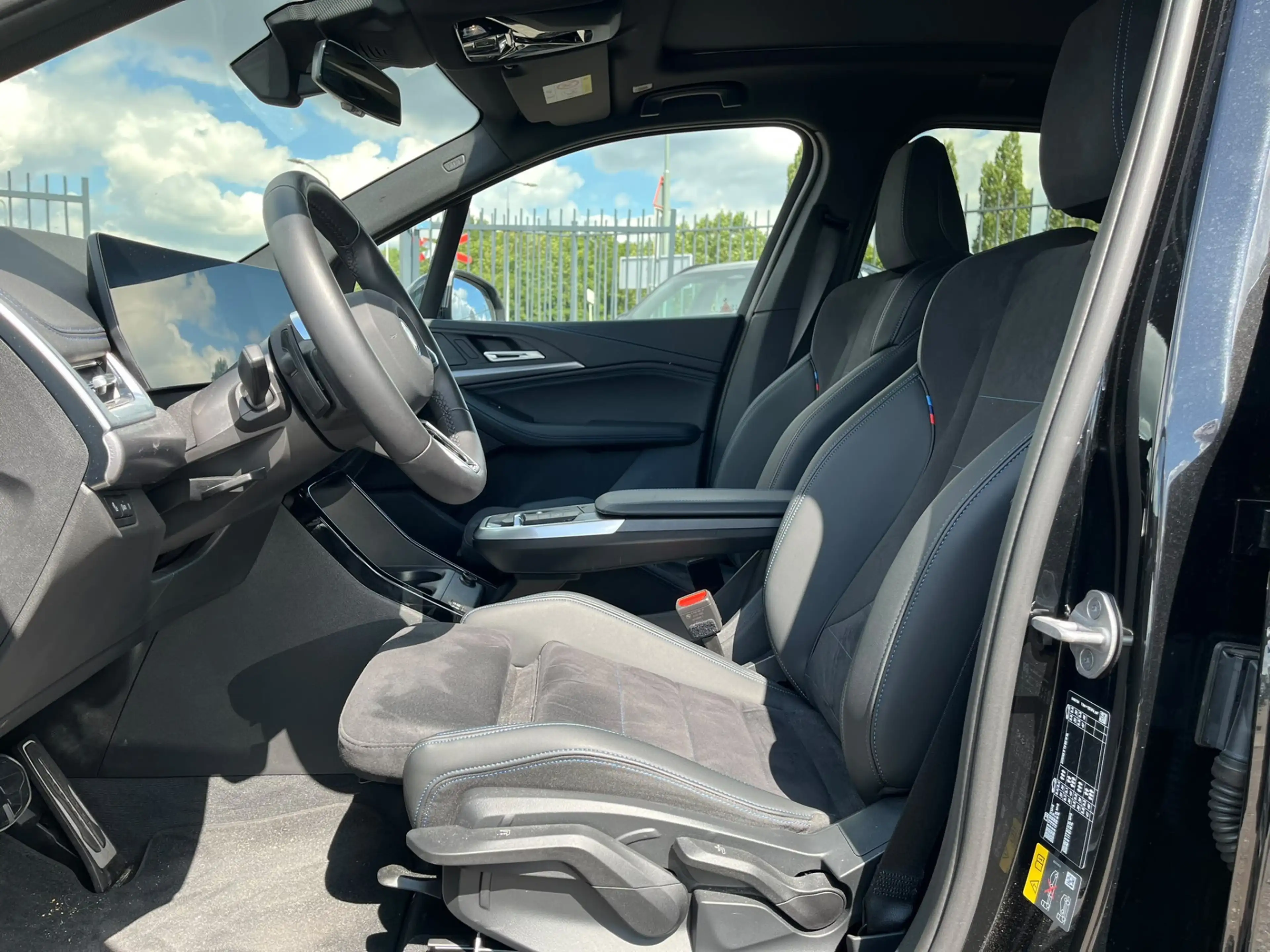 BMW 225 2-serie Active Tourer 225e xDrive M-Sport | Panora — photo 6