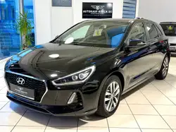 Hyundai i30 1.6 CRDi Automatik/Navi/Alu/PDC