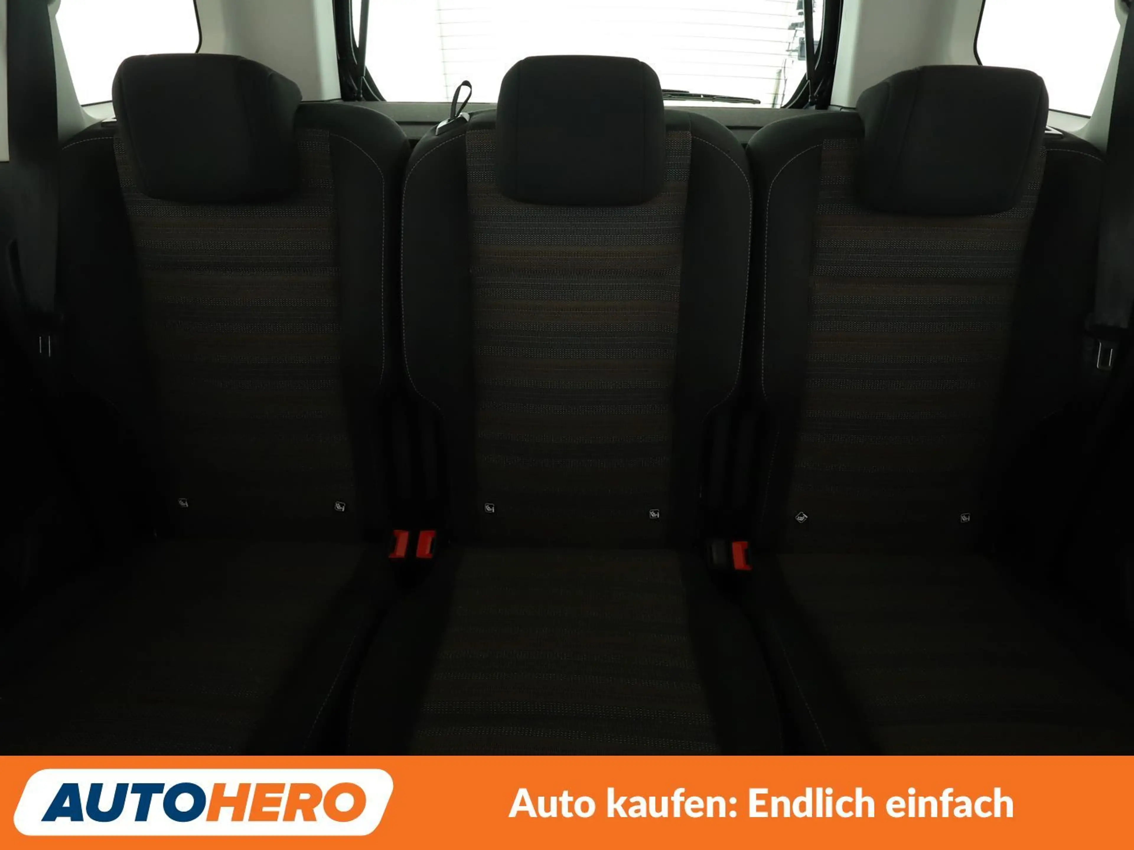Opel Combo Life 1.5 CDTI INNOVATION *NAVI*HUD*TEMPO*CAM*PDC*AHK* — photo 15
