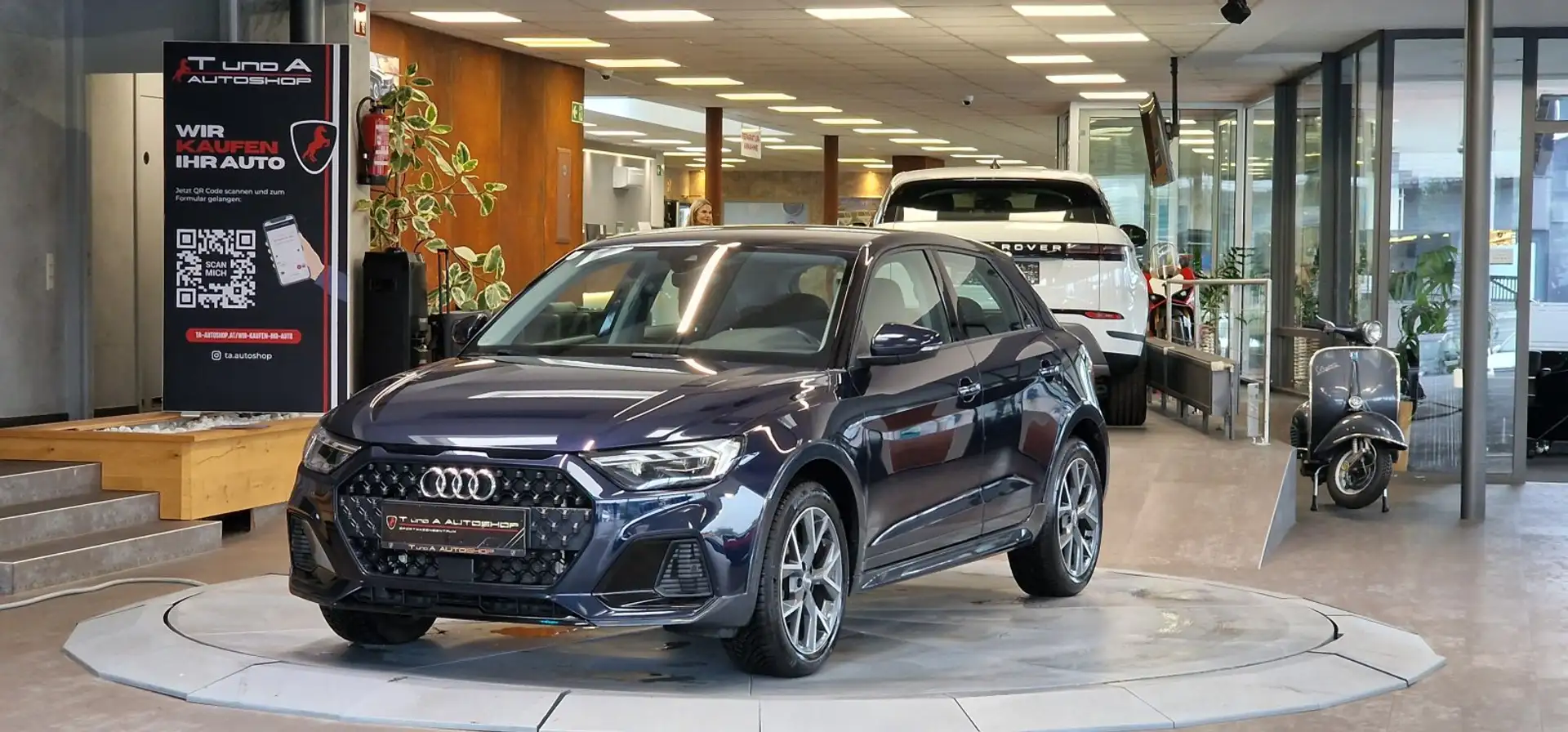 Audi A1 30 TFSI Citycarver S-Tronic *Virtual-Cockpit*Glanz Blau - 1