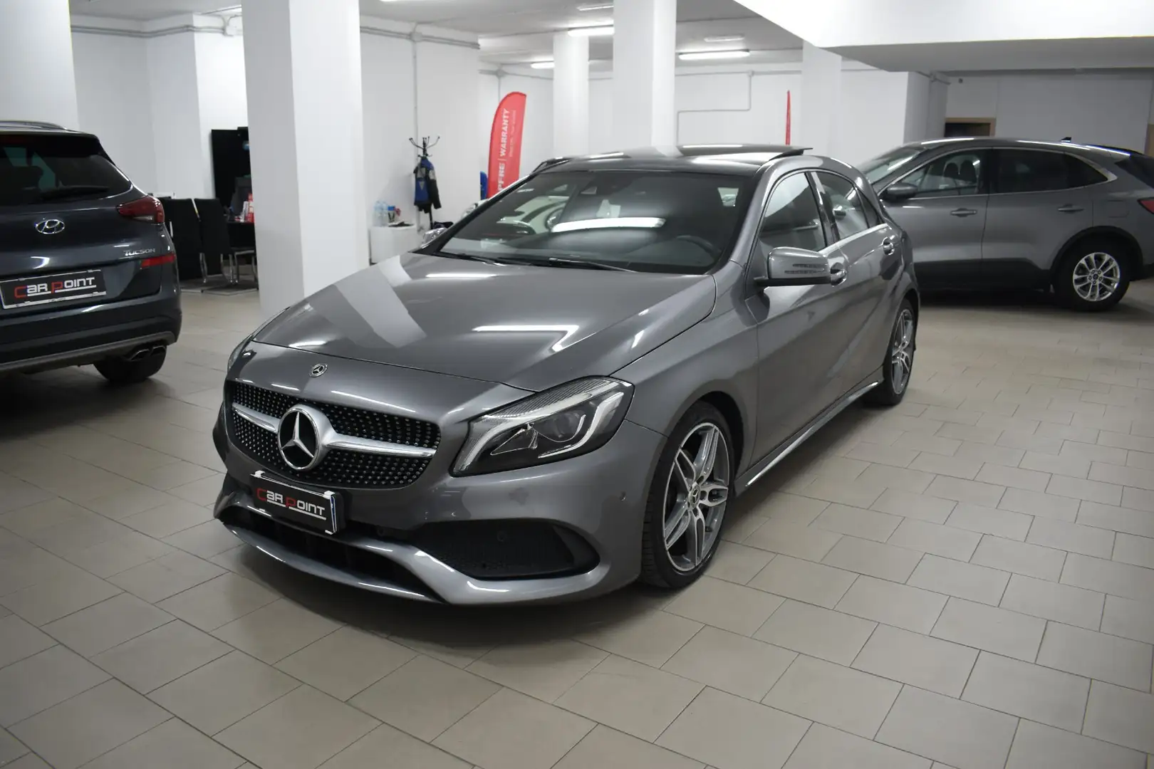 Mercedes-Benz A 200 A 200 d Automatic 4Matic Premium Grigio - 1