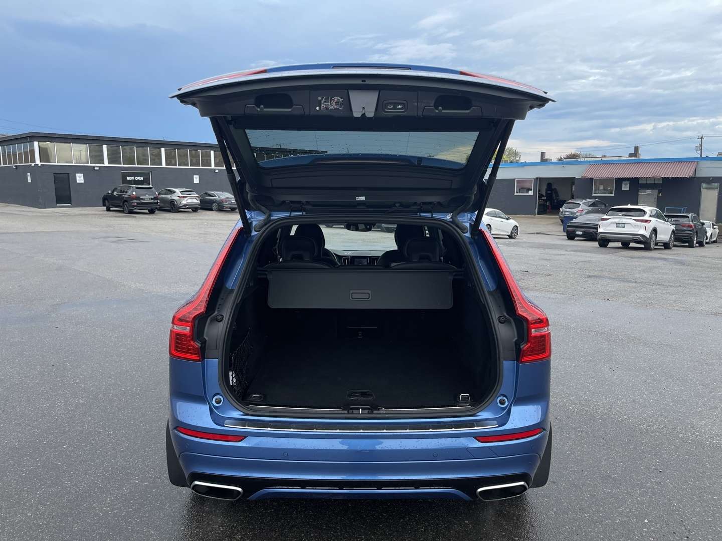 2020 Volvo XC60 T6 R-Design AWD | ACC thumb 7