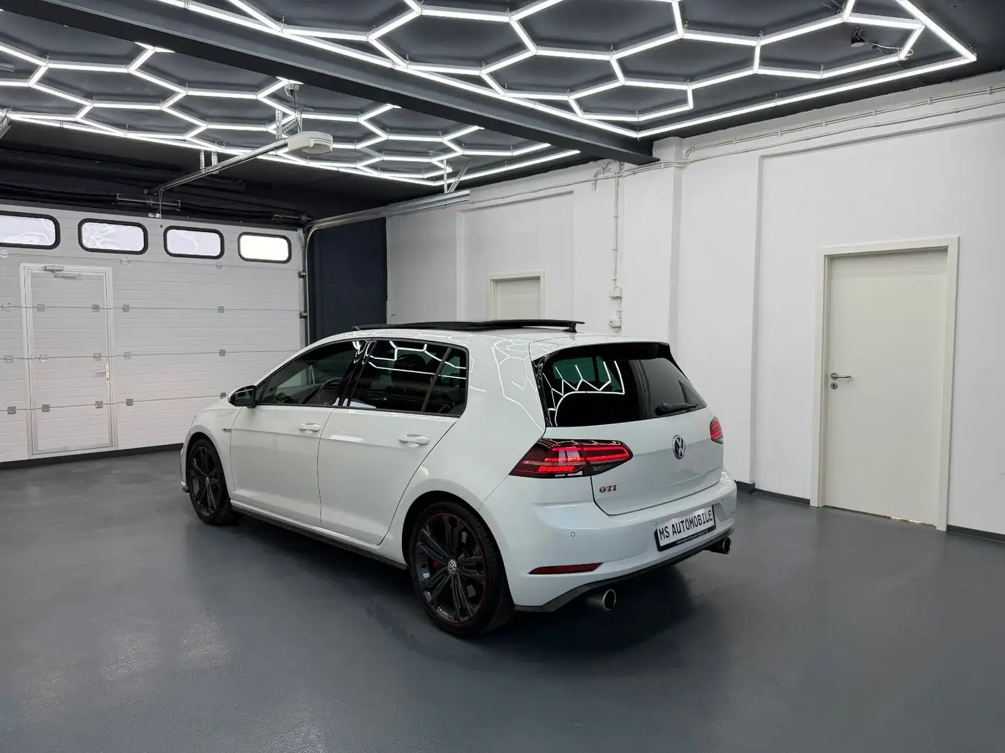 Volkswagen Golf GTI Performance BMT*ORYXWEISS*PANORAMA*ACC*R.KAM Weiß - 2