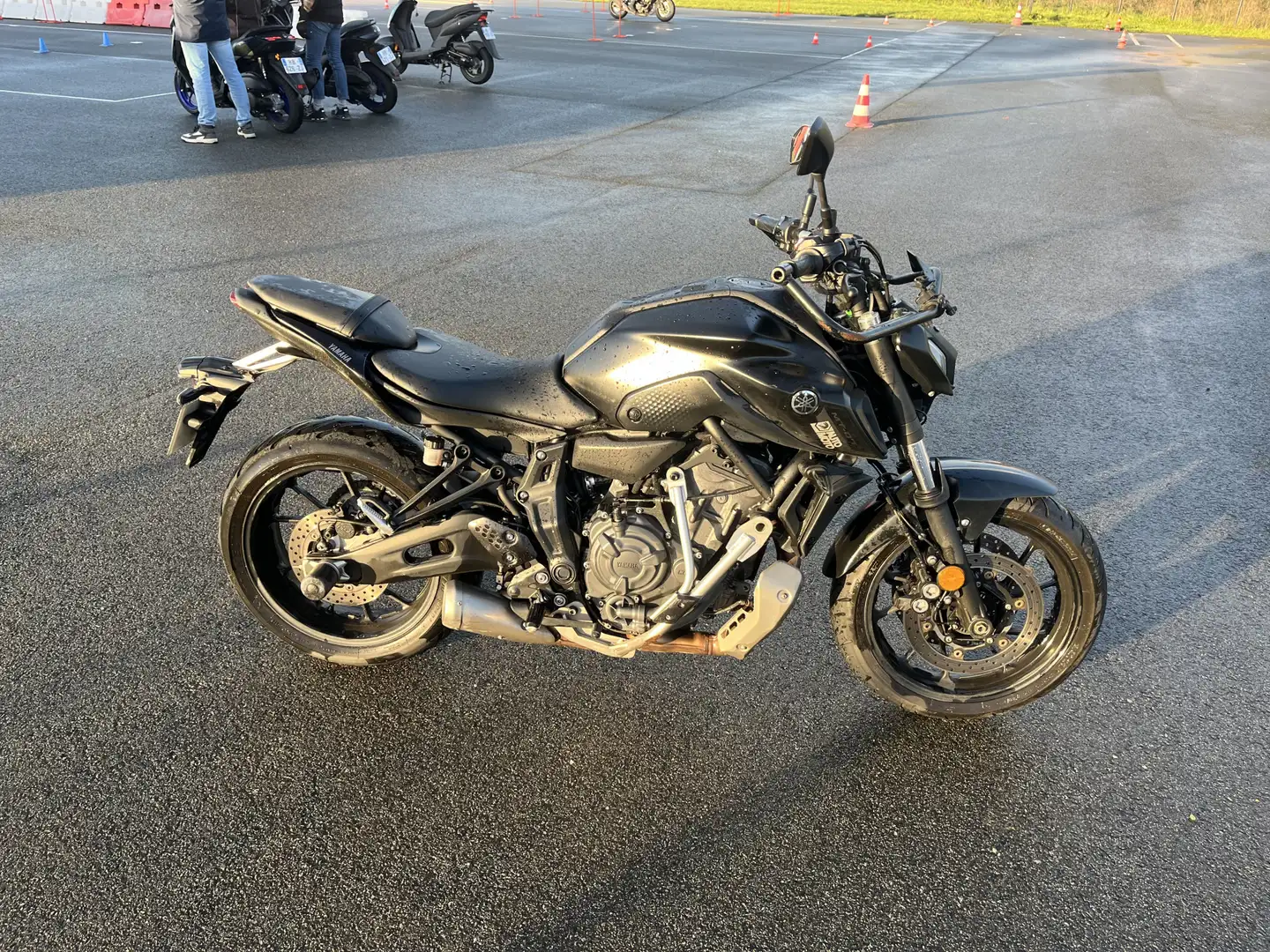 Yamaha MT-07 - 2