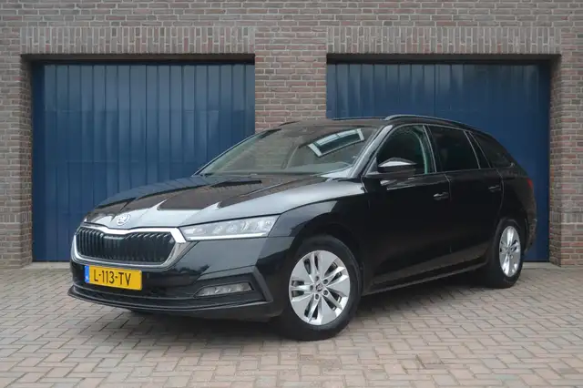 Skoda Octavia Combi 1.0 TSI Business Edition | Trekhaak | Virtua