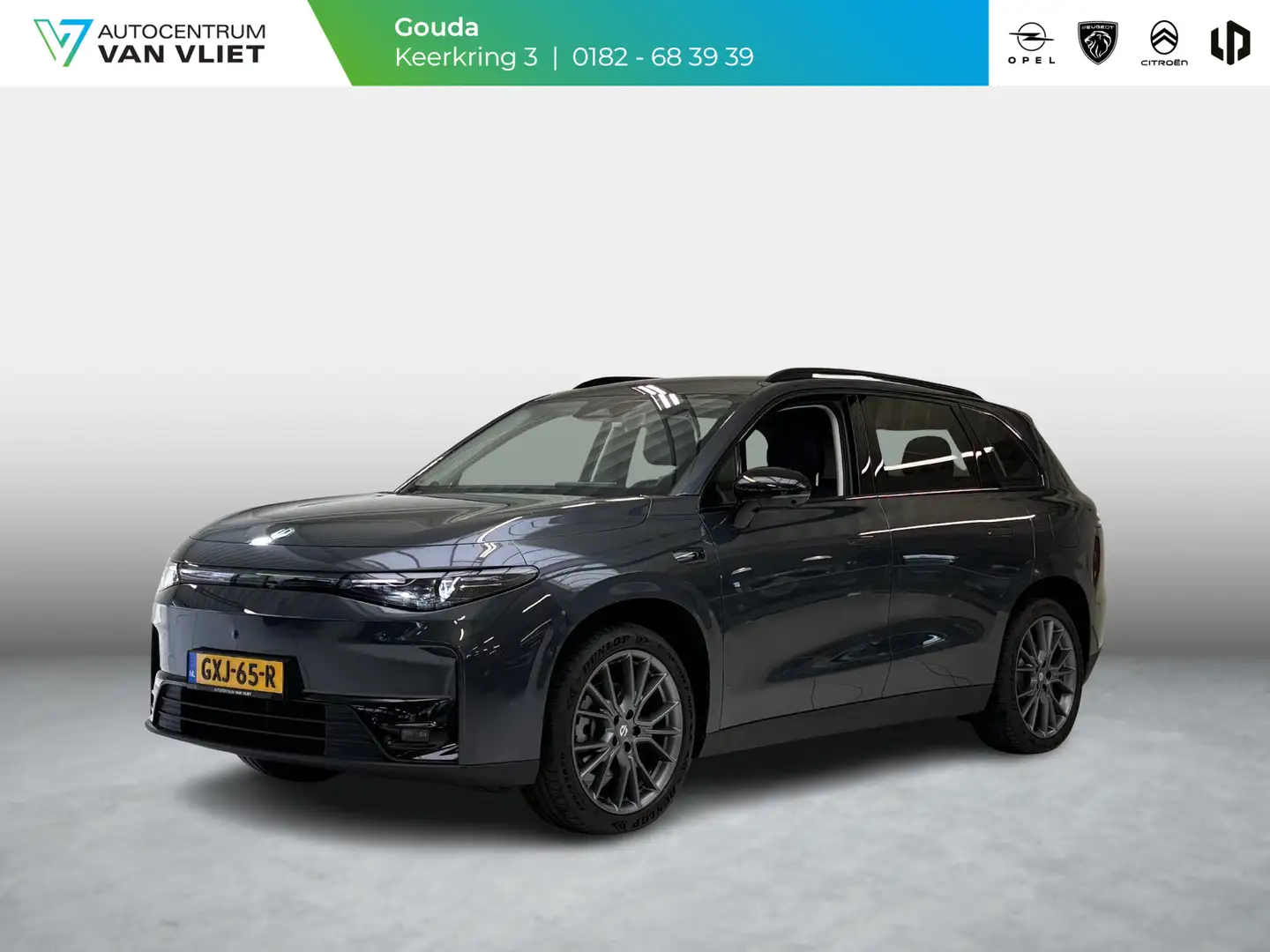 Leapmotor C10 Design 69.9 kWh Glazen dak | Elektrisch verstelbar Grijs - 1