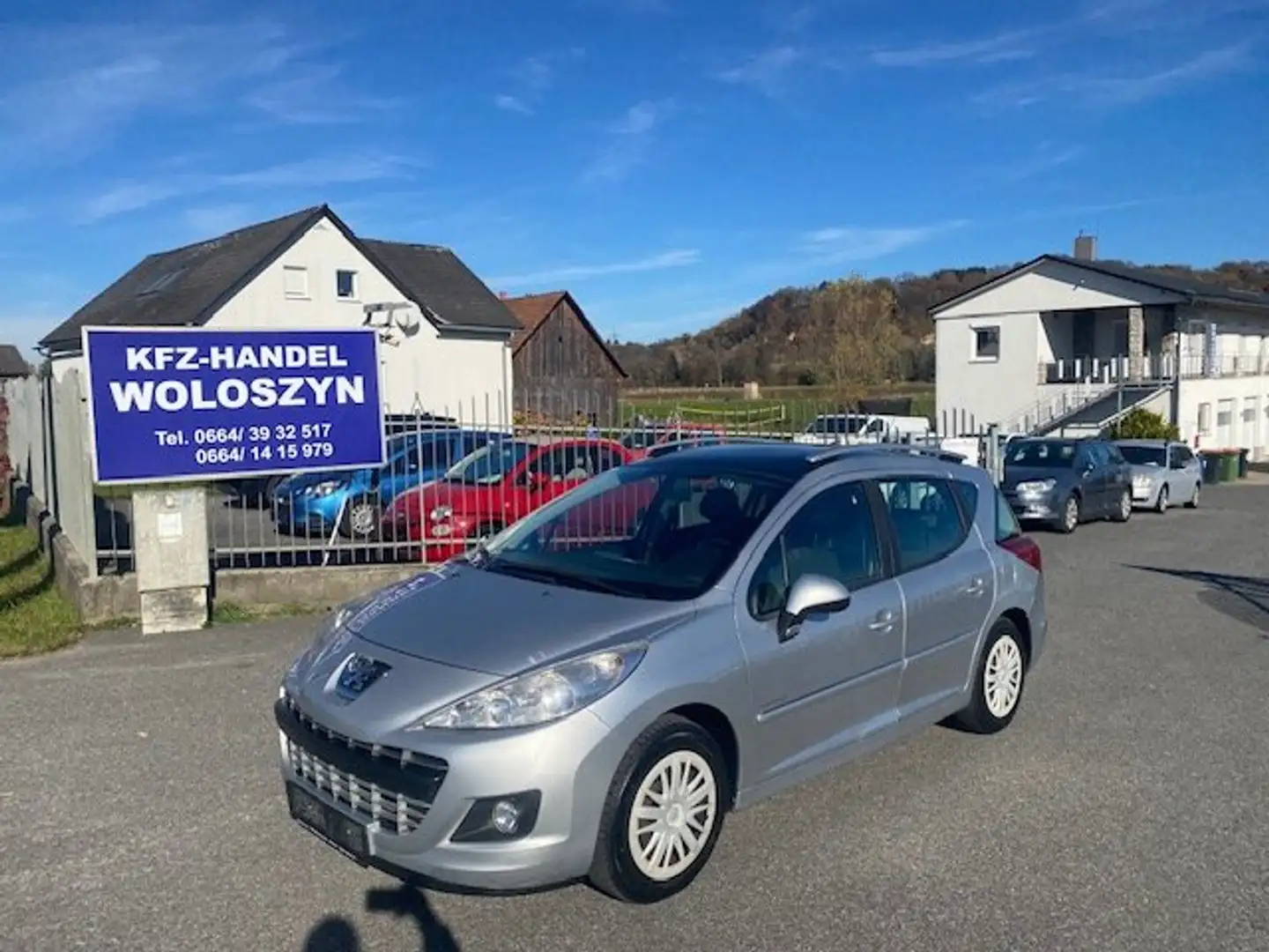 Peugeot 207 207 SW Ö3-Edition 1,4 16V VTi 100 ***EXPORT Silber - 1