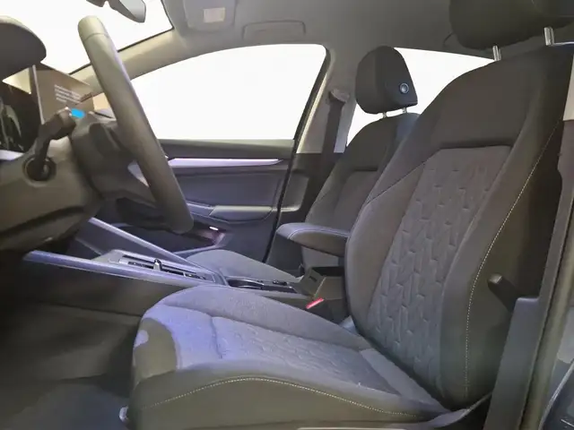 Volkswagen Golf view 9