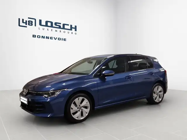 Volkswagen Golf view 4