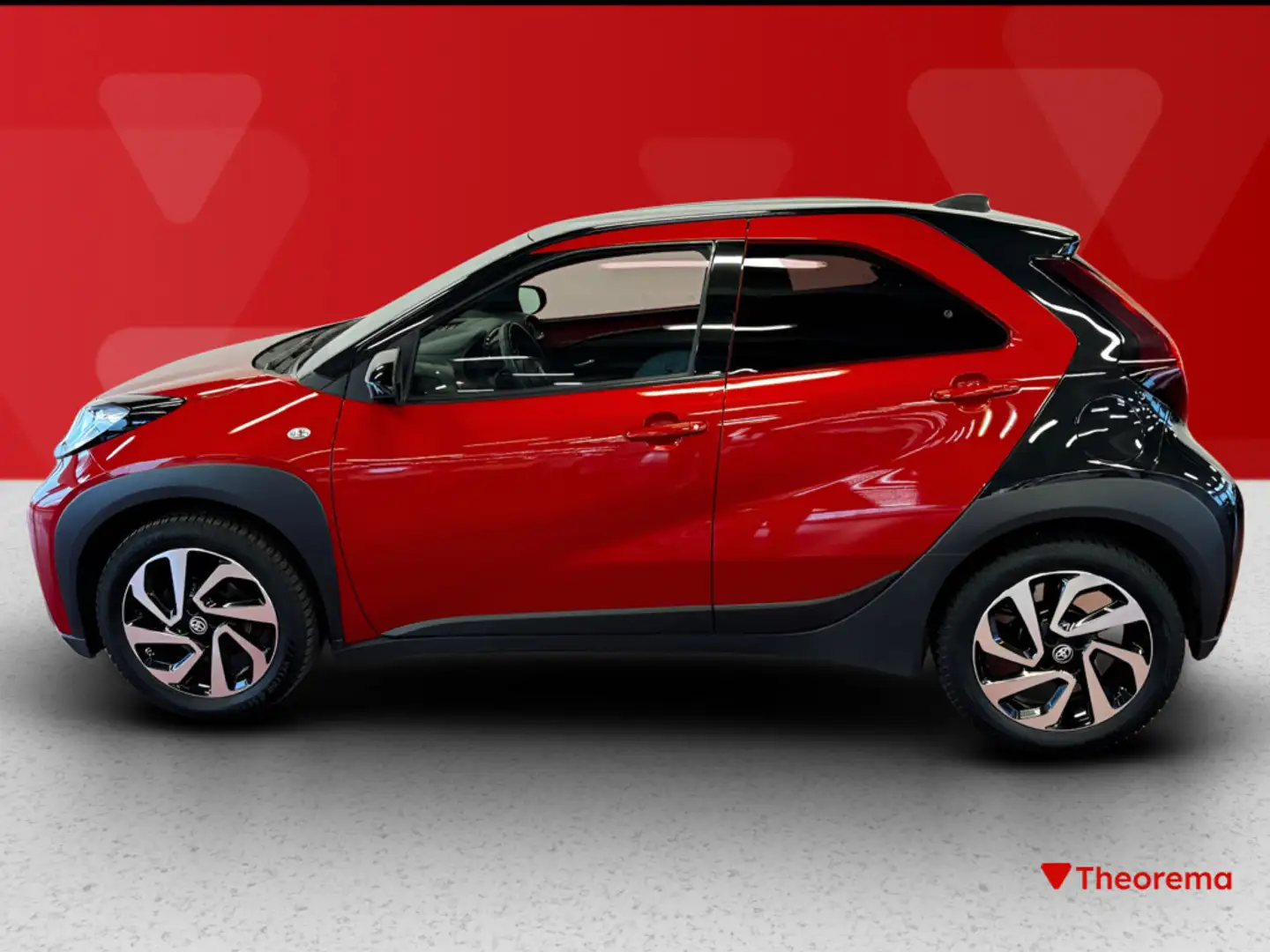 Toyota Aygo X 1.0  Trend Rosso - 2