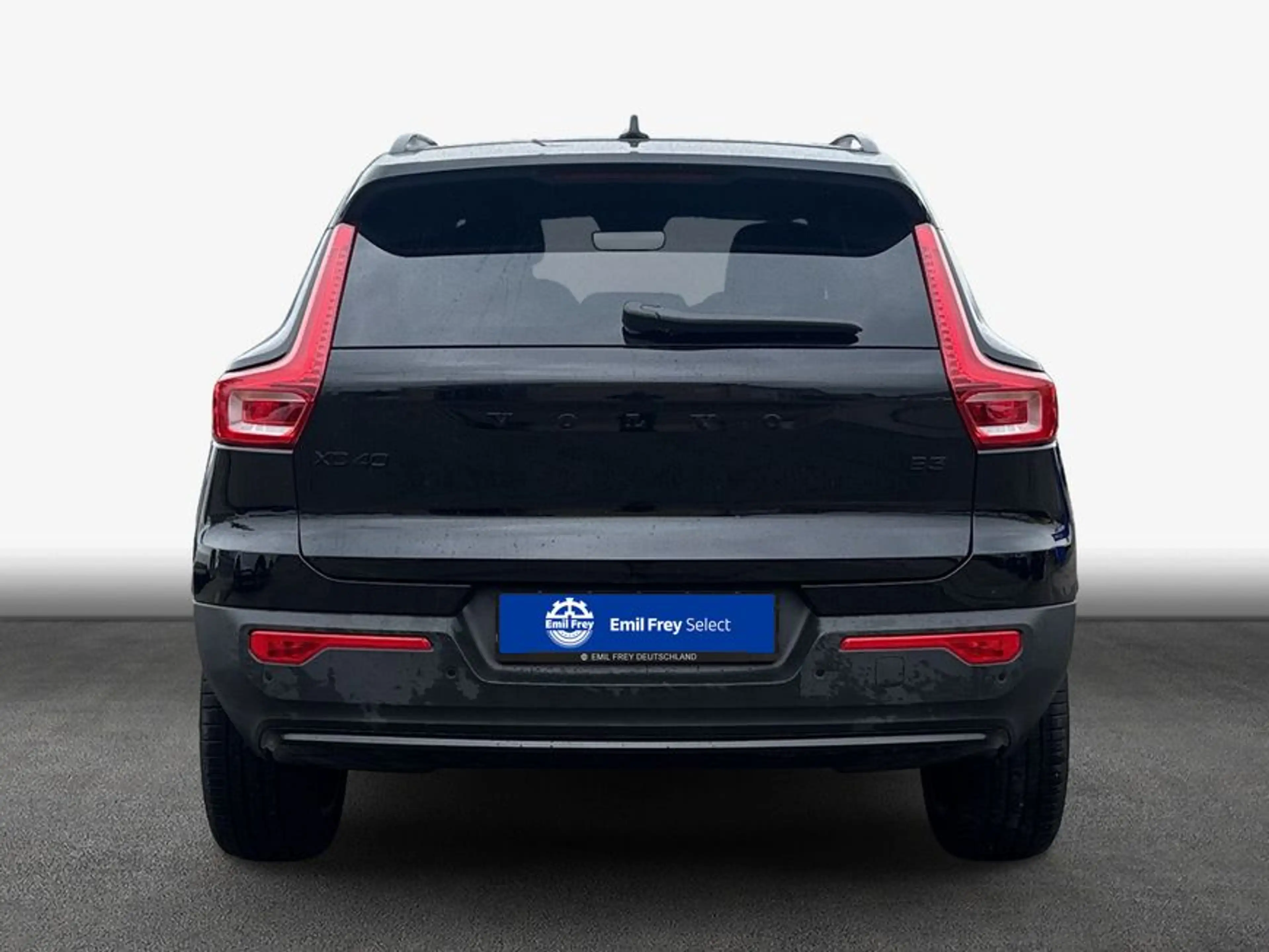 Volvo XC40 XC40 B3 B DKG Plus Black Edition — photo 5