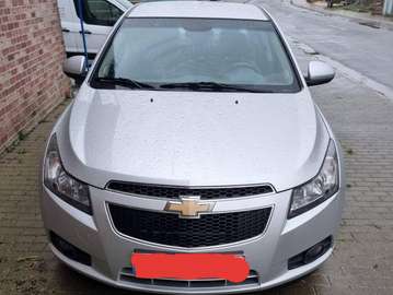 Cruze 1.8i LT