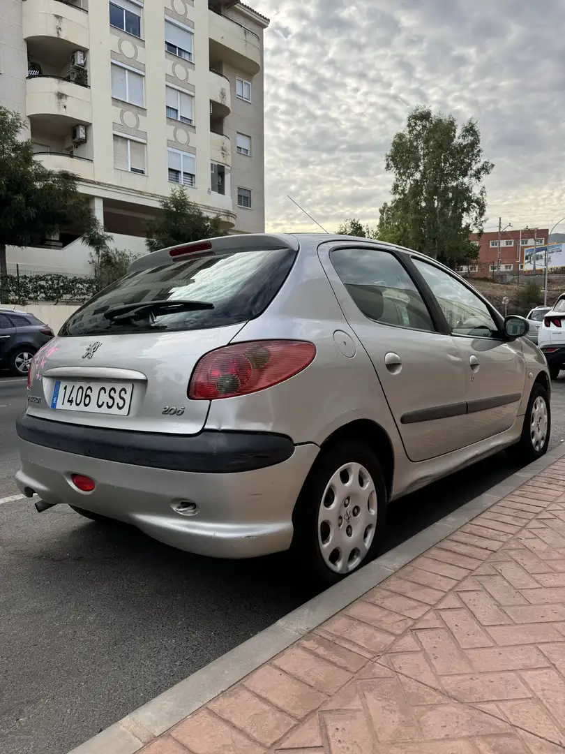 Peugeot 206 1.6 110cv AUTOMATICO - 2