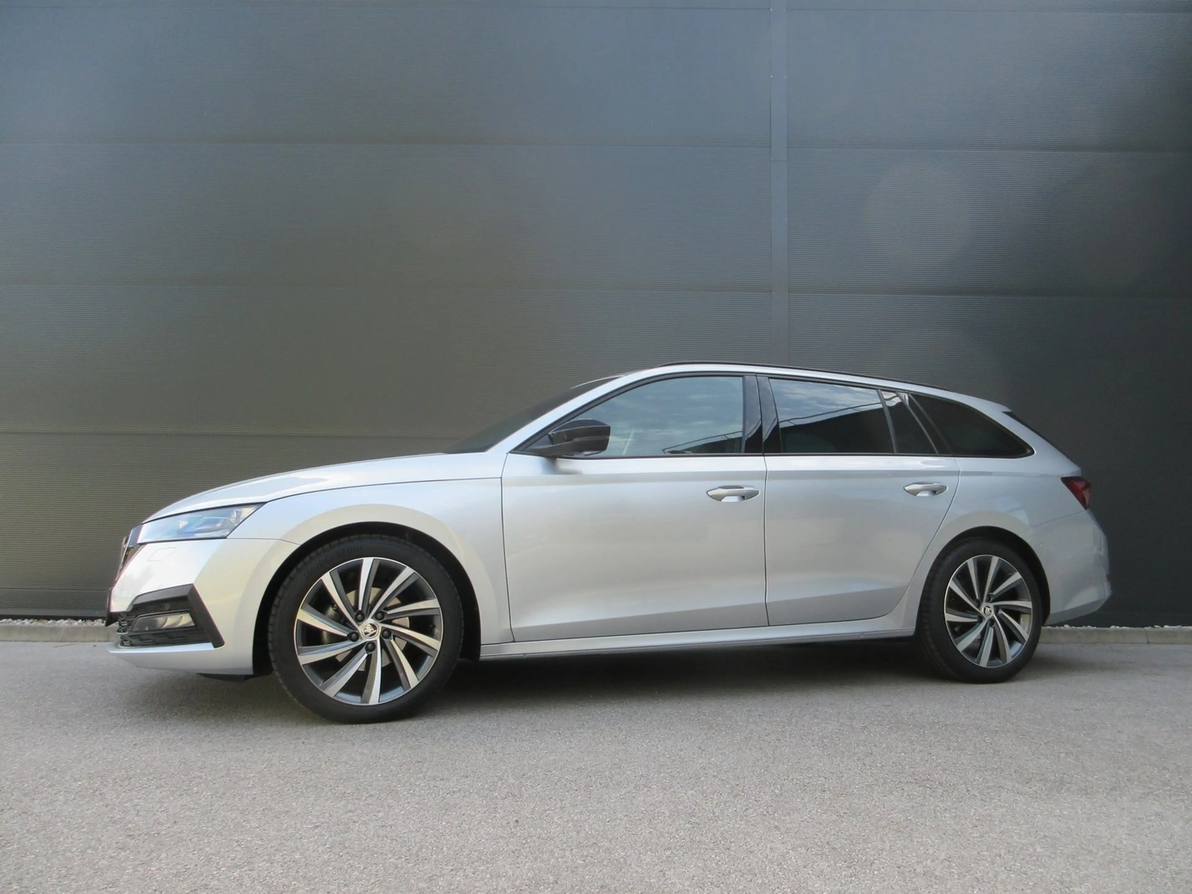 Skoda Octavia Style TDI DSG — photo 4
