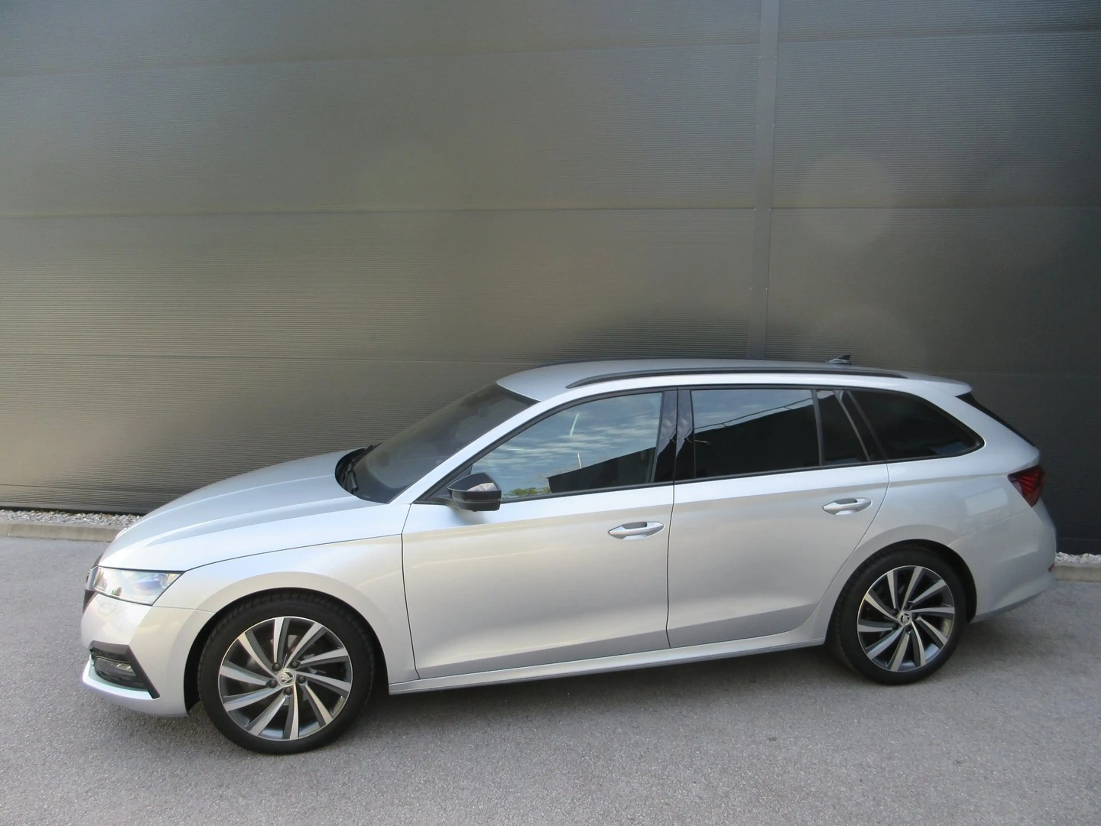 Skoda Octavia Style TDI DSG — photo 2