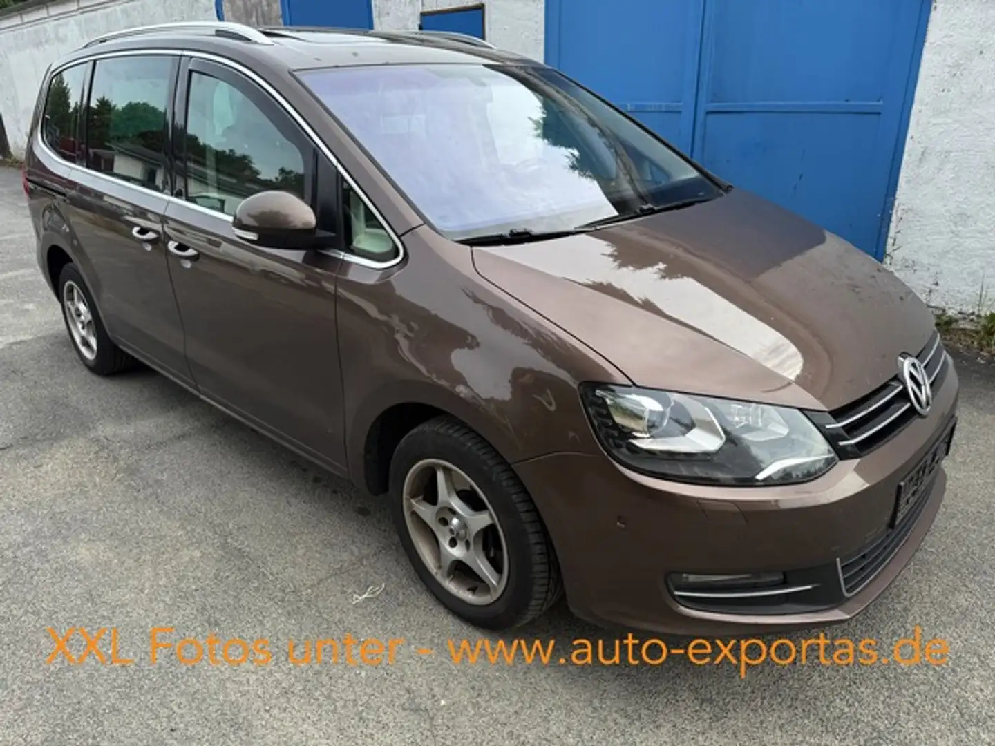 Volkswagen Sharan 2.0 TDI DSG Panorama,Navi,Kamera,AHK,Alu, Braun - 1