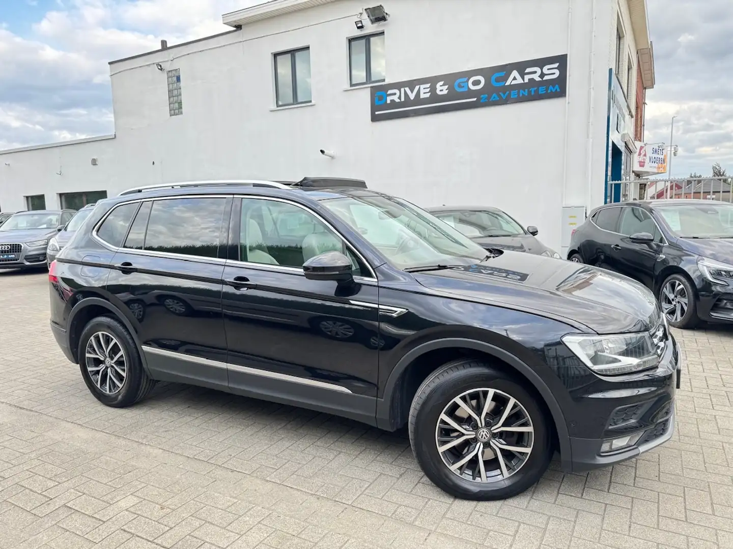 Volkswagen Tiguan Allspace 1.4 TSI - 7 Plaatsen * 1 JAAR GARANTIE * !! Noir - 1