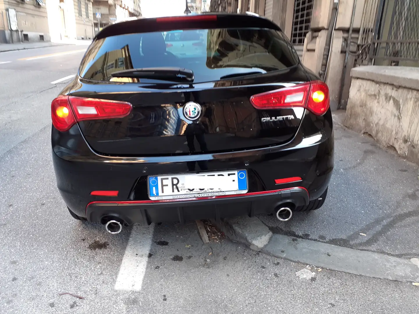 Alfa Romeo Giulietta sèprt Nero - 2