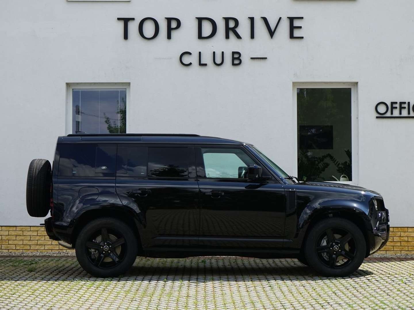 Land Rover Defender Dynamic D300 -  - Joinsteer - #3