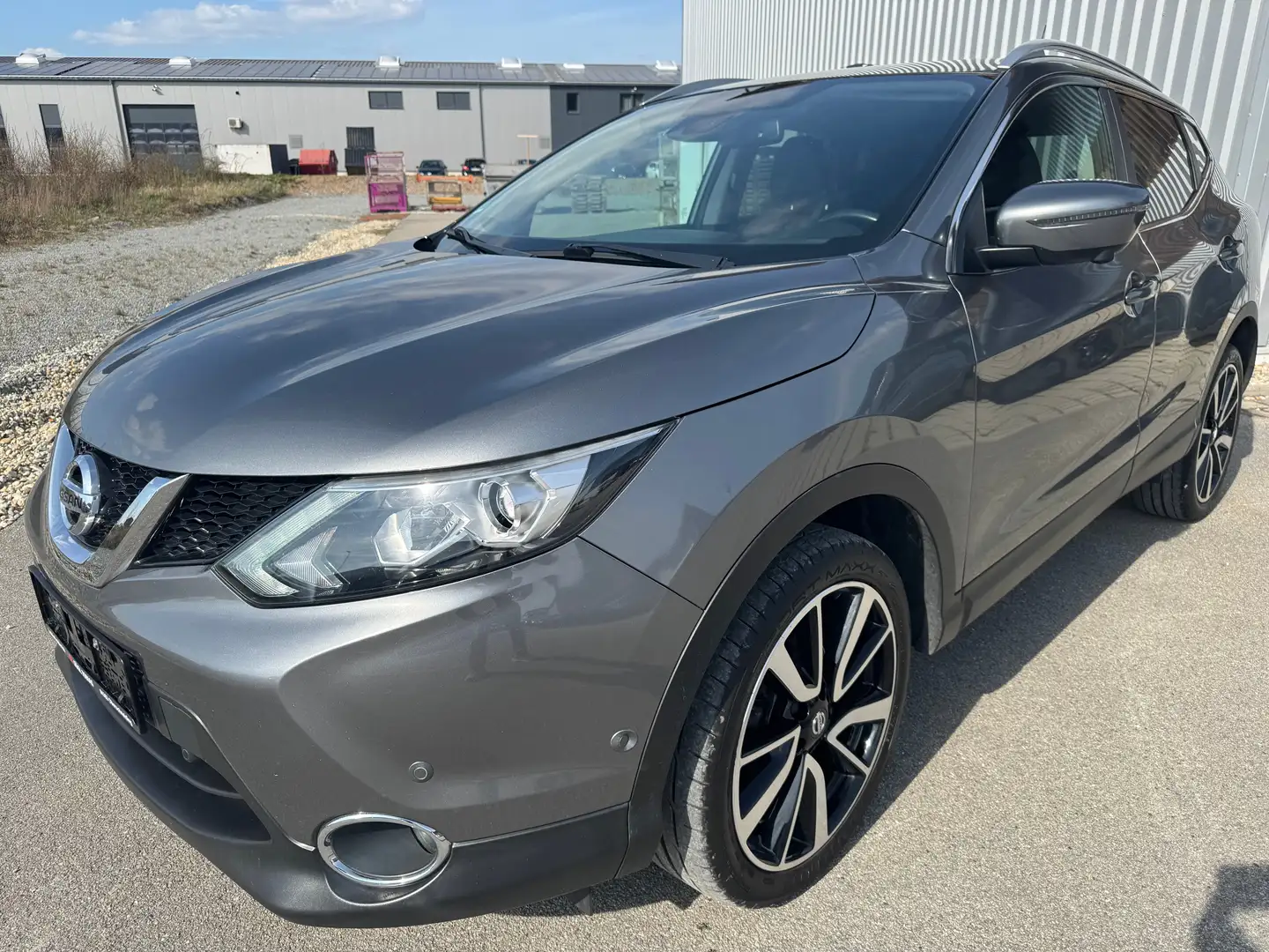 Nissan Qashqai Acenta *KAMERA*DAB*MULTIFUNKTIONSLENKRAD*TOP* Gris - 1