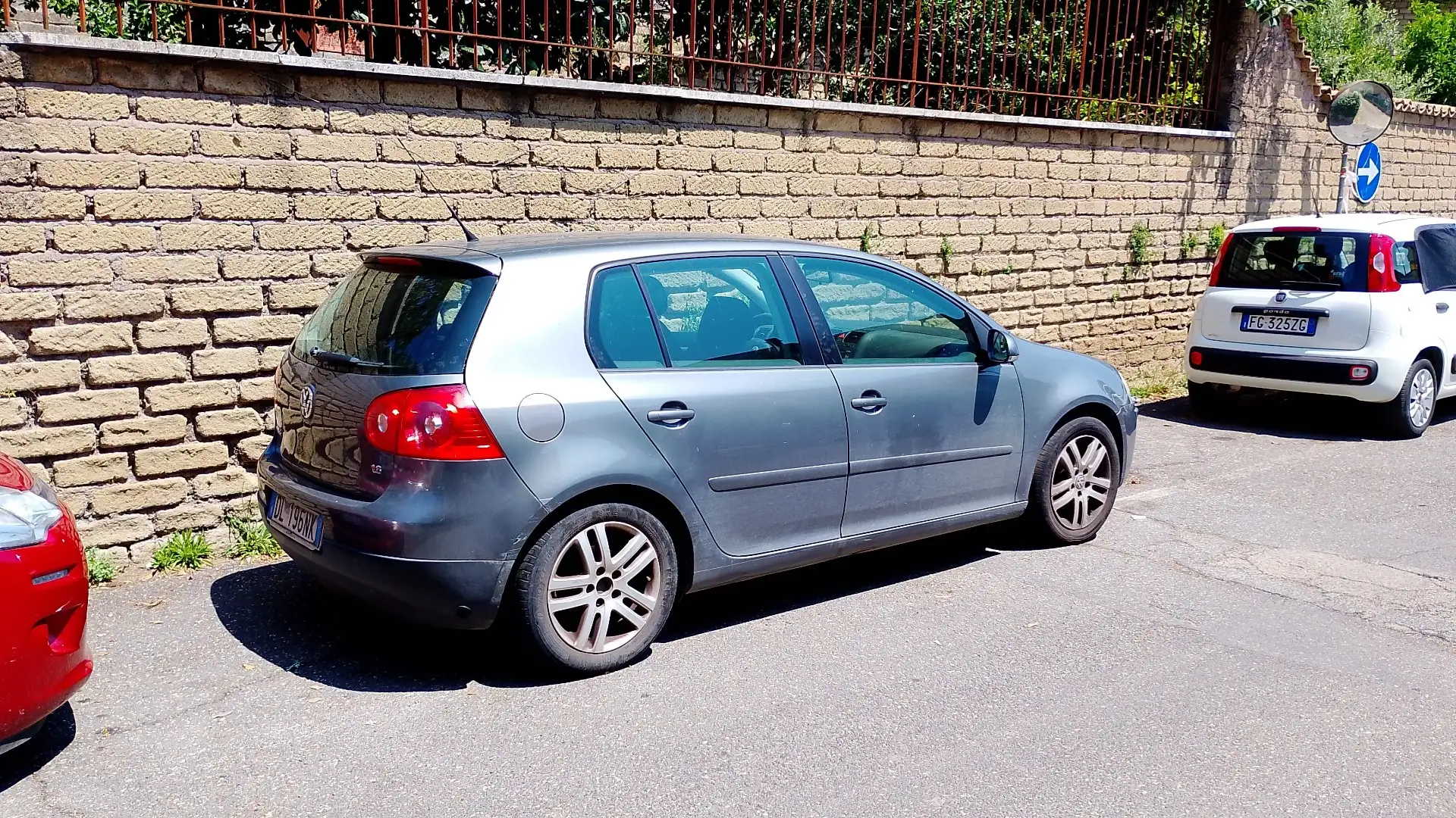 Volkswagen Golf confort line 5 posti gpl - 1
