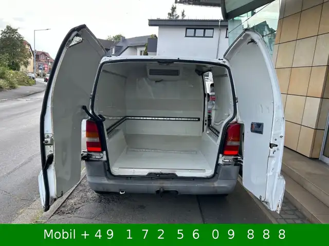Mercedes-Benz Vito main image