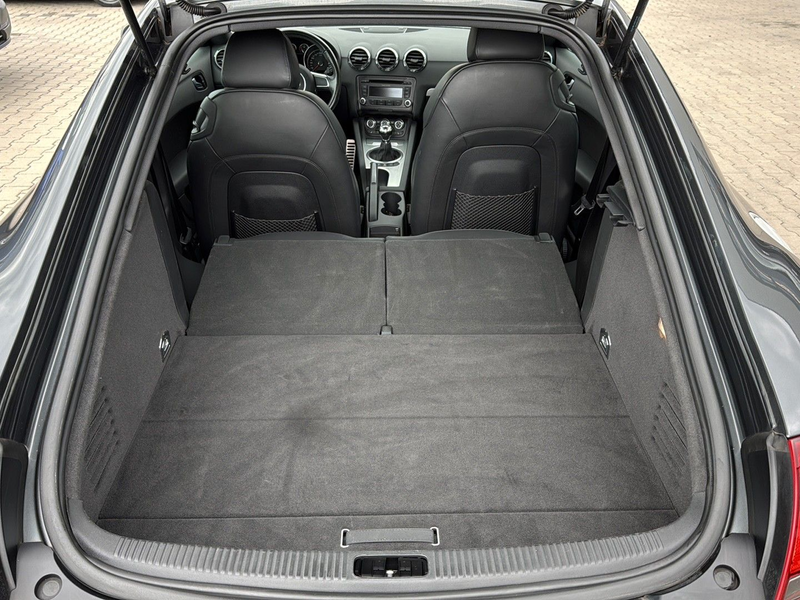 Audi TT Coupe 1.8 TFSI S-line — photo 8