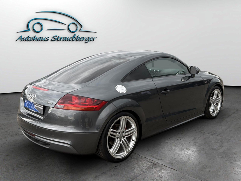 Audi TT Coupe 1.8 TFSI S-line — photo 4