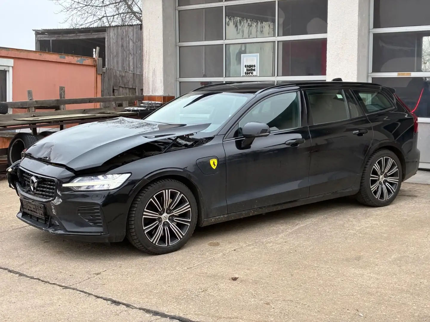 Volvo V60 MOTOR & KÜHLER GUT ! Schwarz - 2