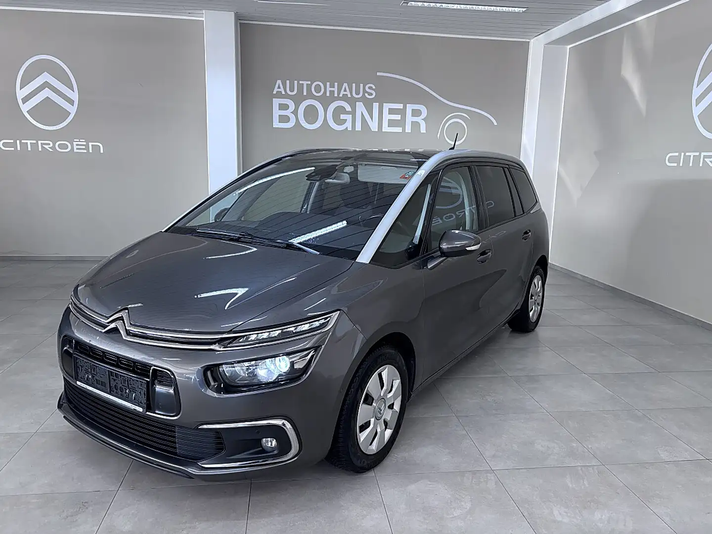 Citroen Grand C4 Picasso PureTech 130 S&S EAT6 Feel Edition Grau - 1