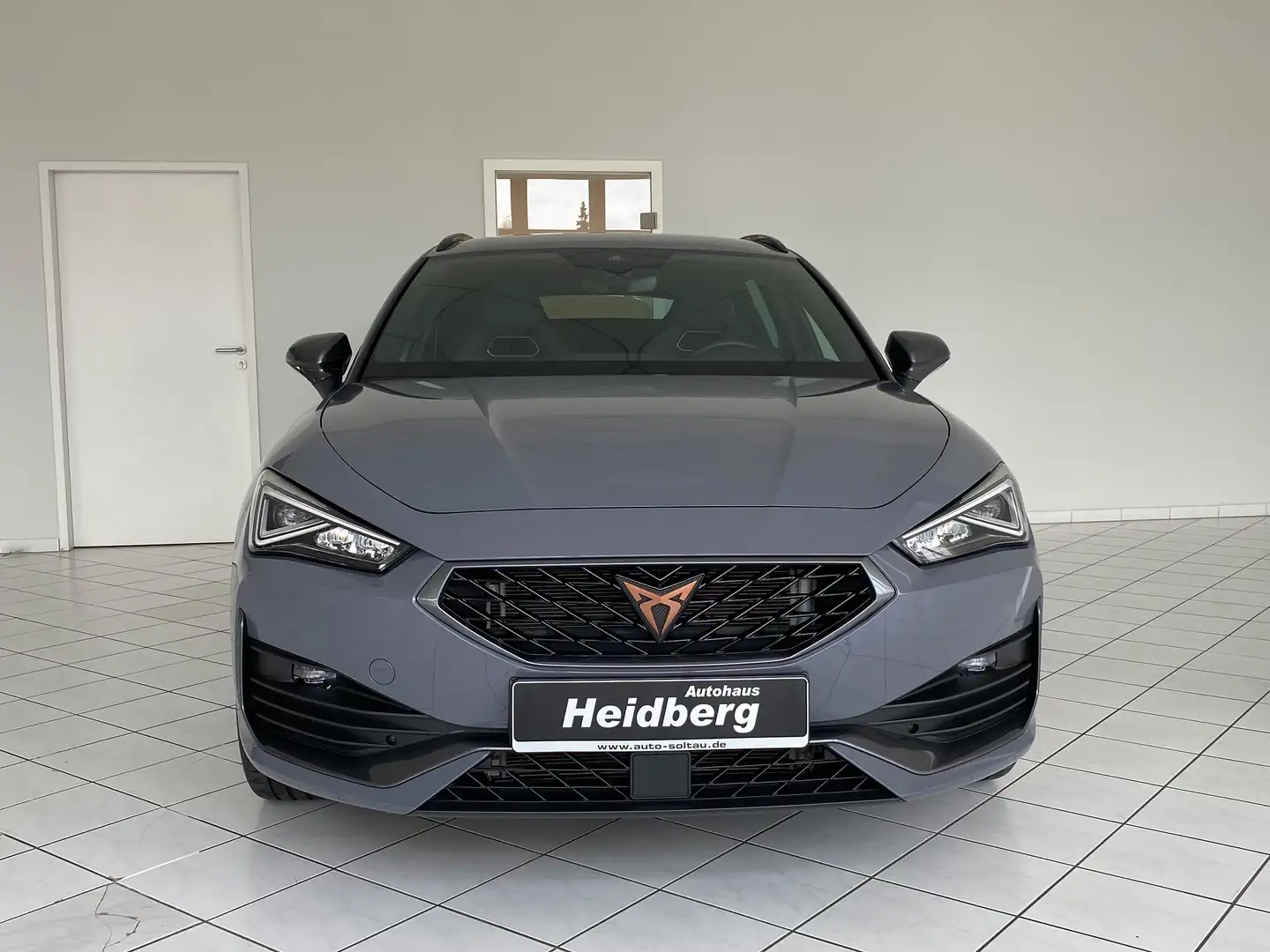 CUPRA Leon 1.4 ST e-Hybrid VZ 19" COPPER ACC Kessy Pak. XL Gris - 2