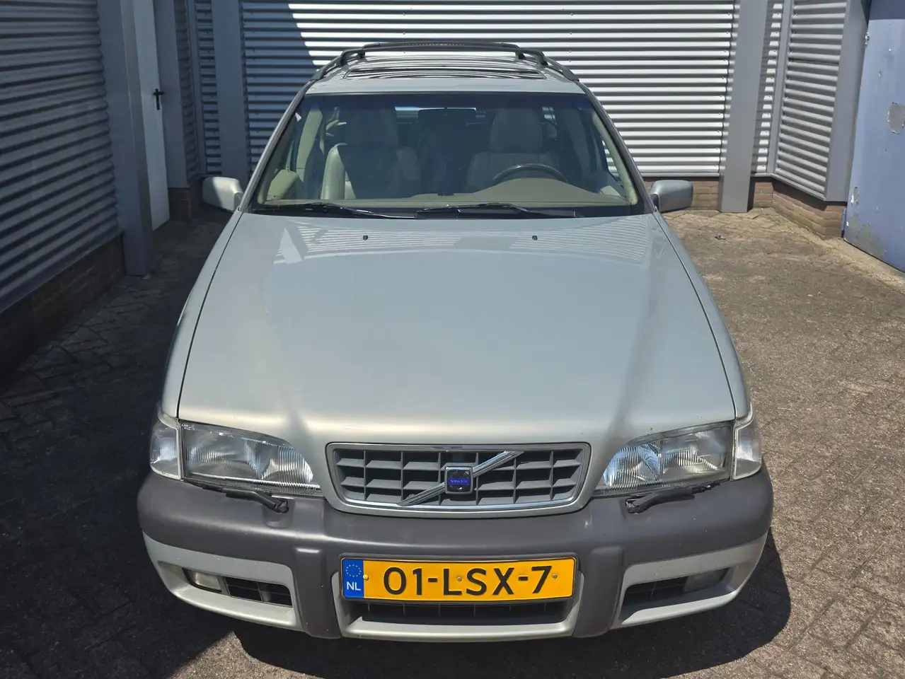 Volvo V70 2.4 T AWD Comfort, foto 3