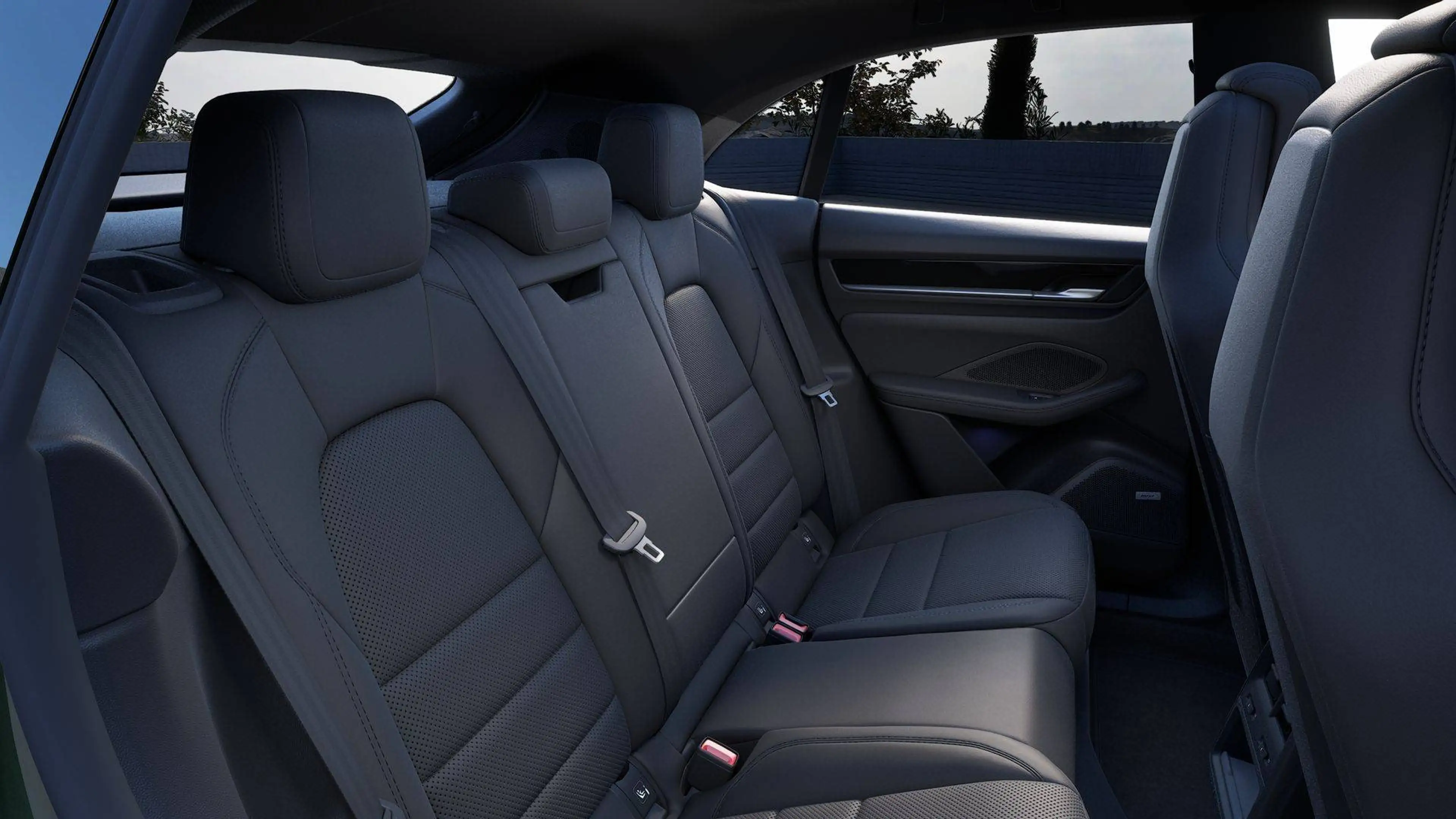 Porsche Macan 4S EV/Oak Green/Pano/Sport Chrono/BOSE/Innodrive/.... — photo 10