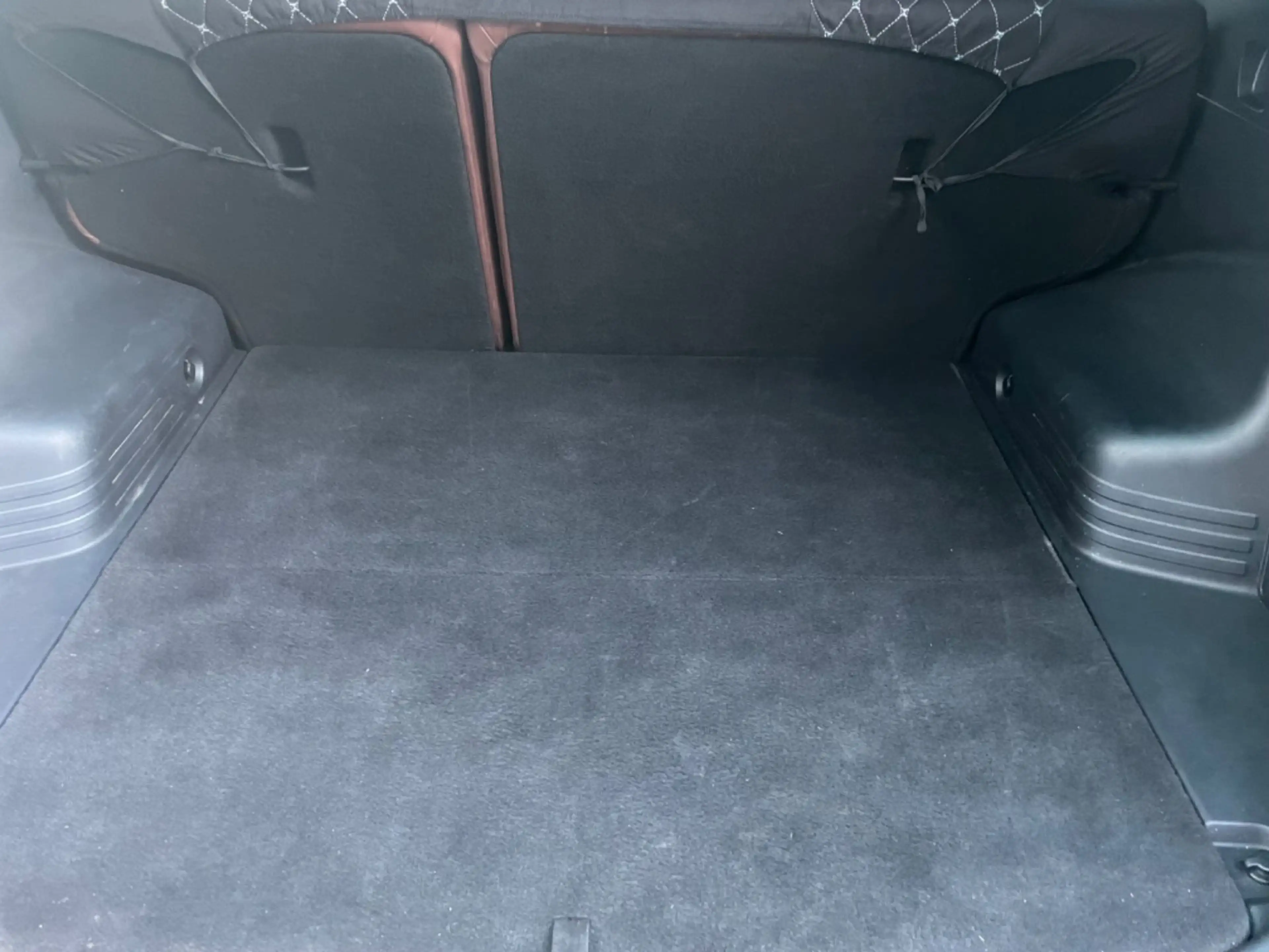 Hyundai iX35 CRDI Premium AWD AUTOMATIK PANORAMADACH !!! — photo 10