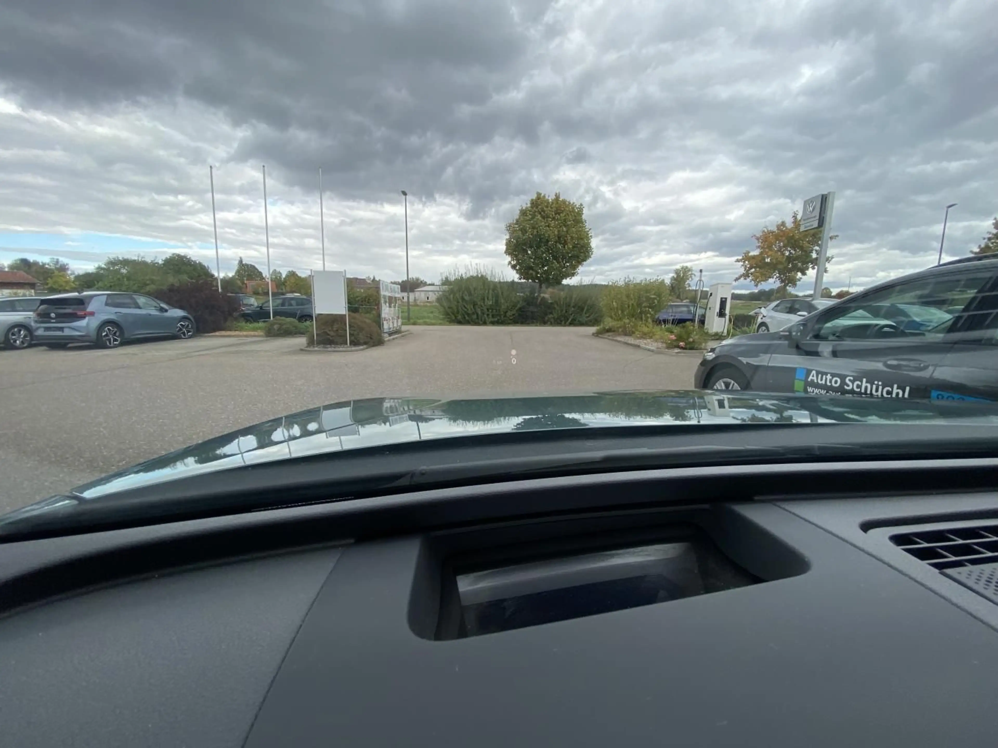 Volkswagen Passat Variant 1.5 TSI DSG Business AHK+HEAD-UP+ — photo 12