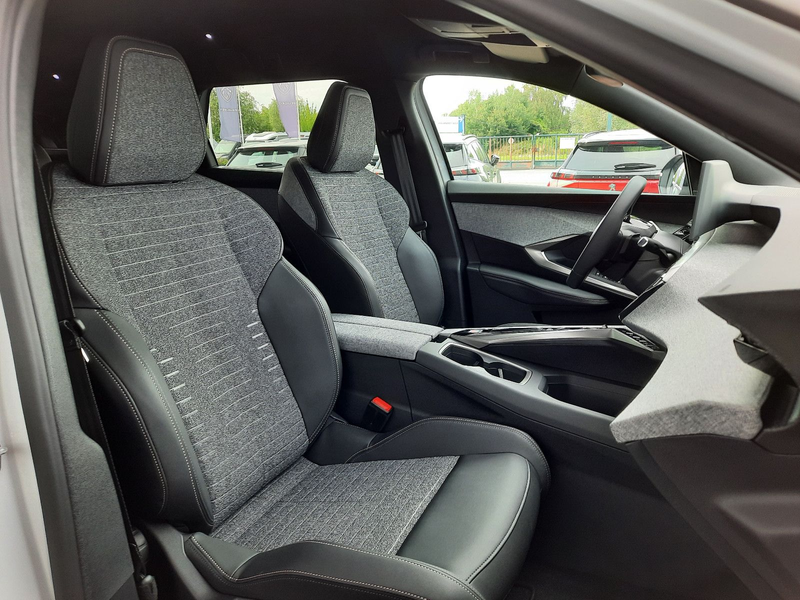 Peugeot 5008 Allure eDSC SH LRHZ 7 SITZE GJR aAHK — photo 8