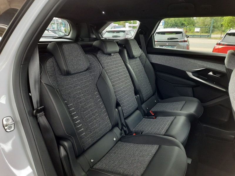 Peugeot 5008 Allure eDSC SH LRHZ 7 SITZE GJR aAHK — photo 13