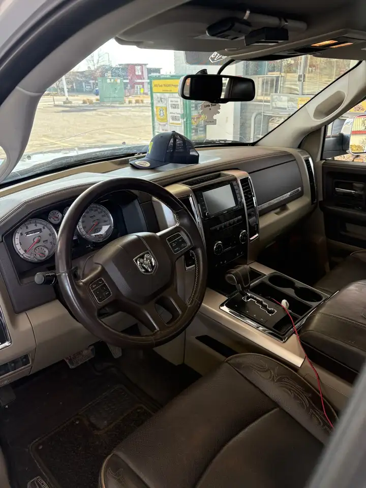 RAM 1500 снимка RAM 1500