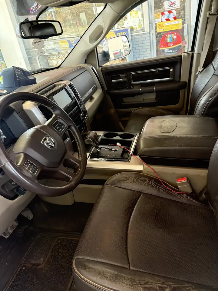 RAM 1500 снимка RAM 1500