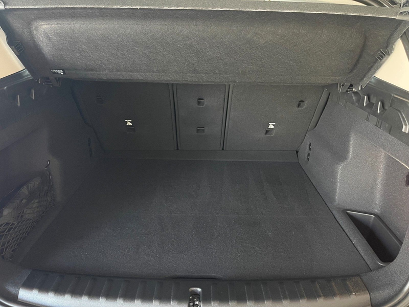 BMW X1 18i sD KAMERA Sports. Komf.Zug. DA Unfallfrei — photo 8