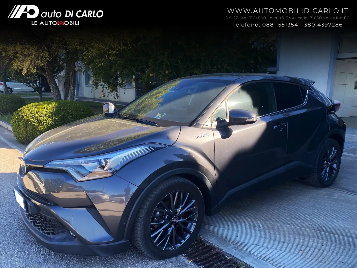 Toyota C-HR C-HR 1.8 Hybrid E-CVT Lounge Grijs - 1