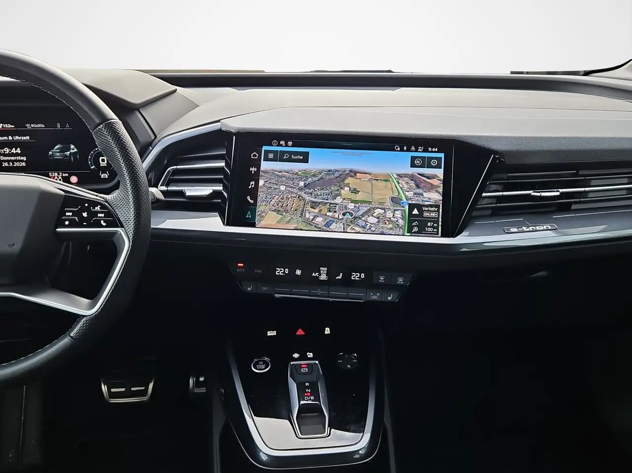 Audi Q4 e-tron 45 quattro S-line NaviPlus Matrix Pano AHK GRA ... 11