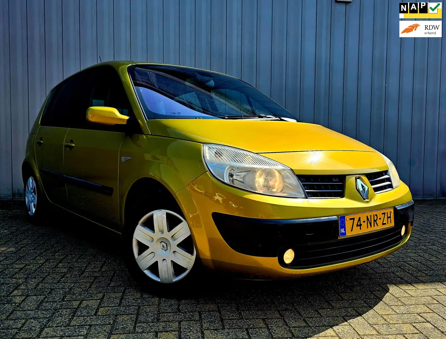 Renault Scenic 1.6-16V Expression Luxe Automaat !!! Geel - 1