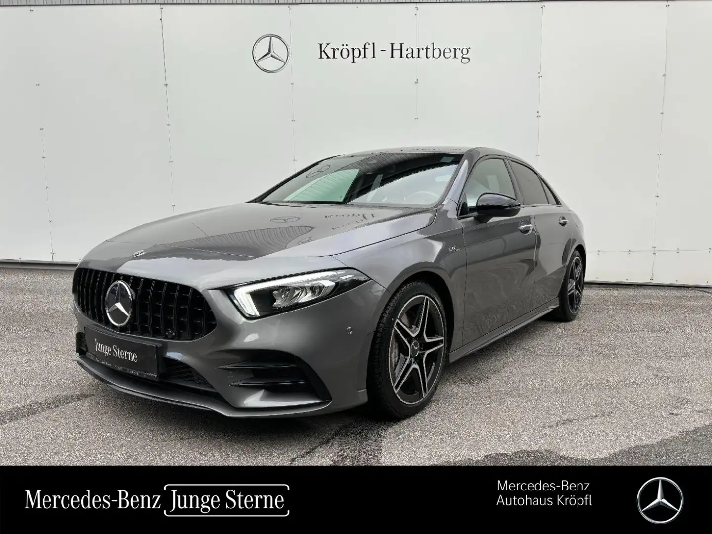 Mercedes-Benz A 35 AMG Mercedes AMG A 35 4MATIC Limousine AMG MBUX Navi Grau - 1