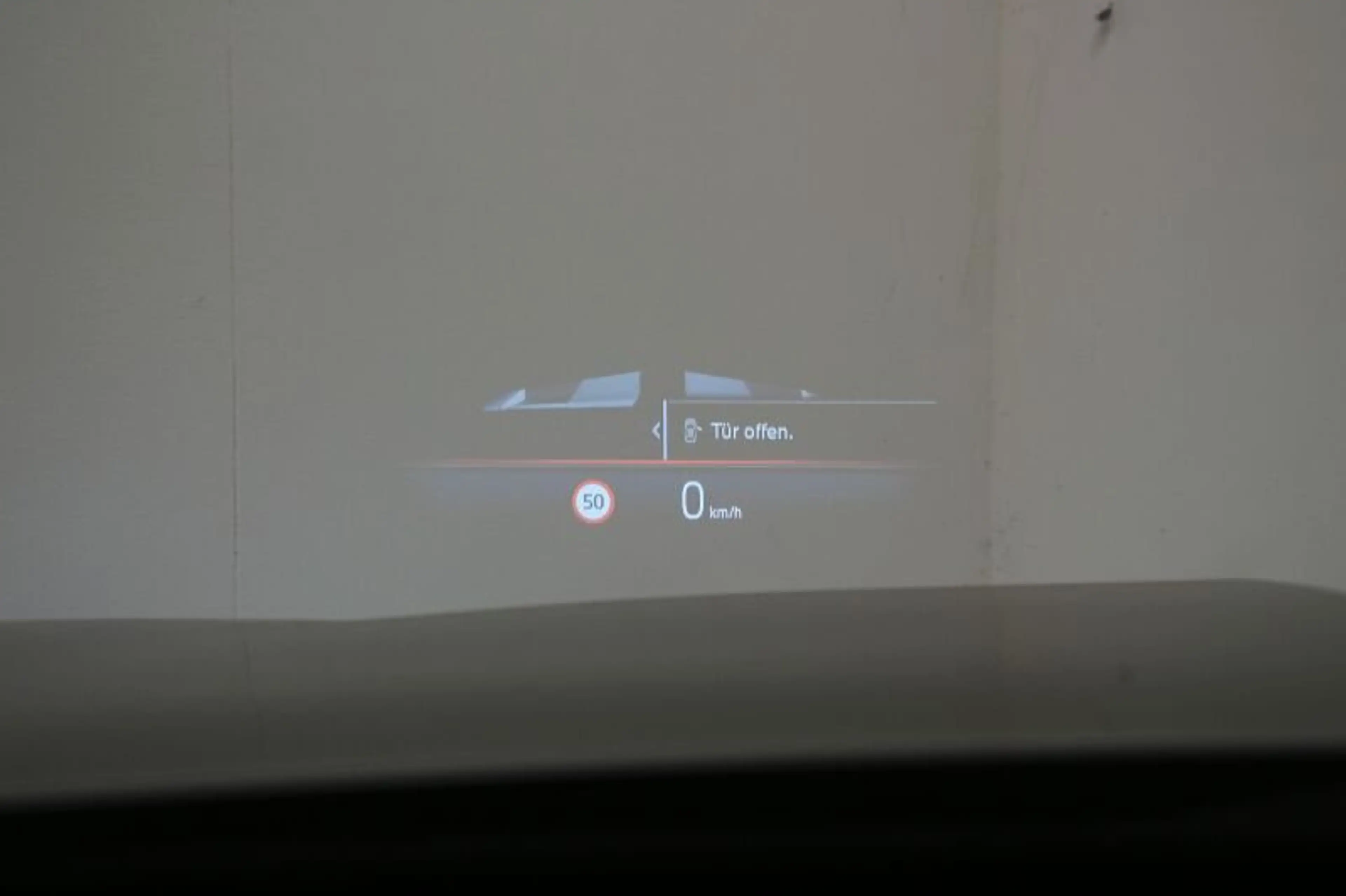 BMW 750 e xDr. M Sport NP 185090.- Fond Entertain — photo 12