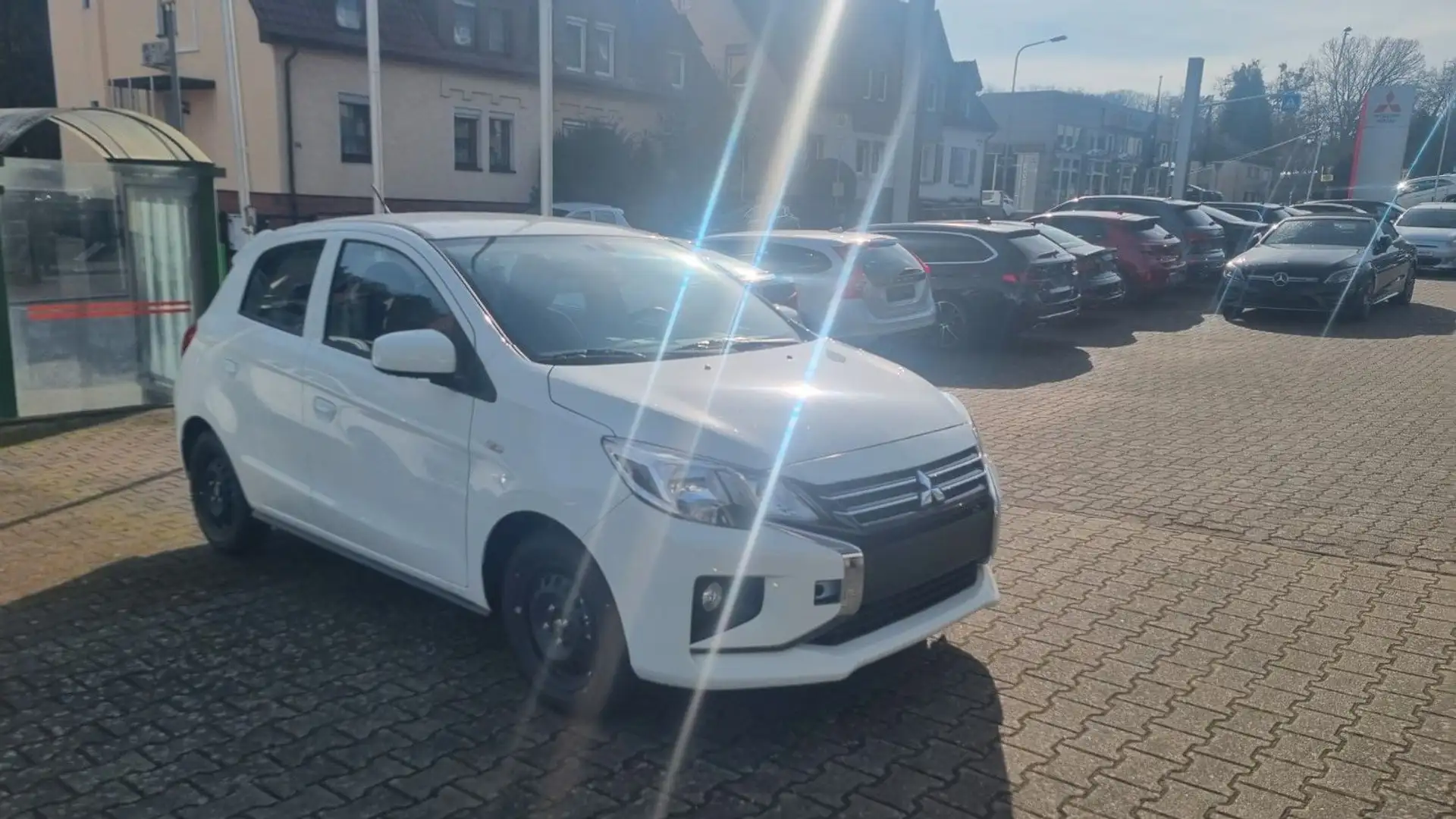 Mitsubishi Space Star 1.2 Select  Klima Weiß - 2