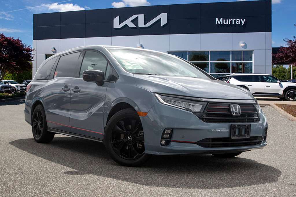 Crystal Black Pearl 2023 Honda Odyssey Minivan  Automatic