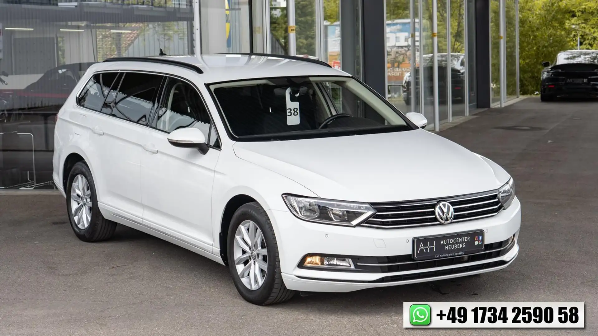 Volkswagen Passat Variant Comfortline NAVI*ACC*AUTOMATIK Wit - 1